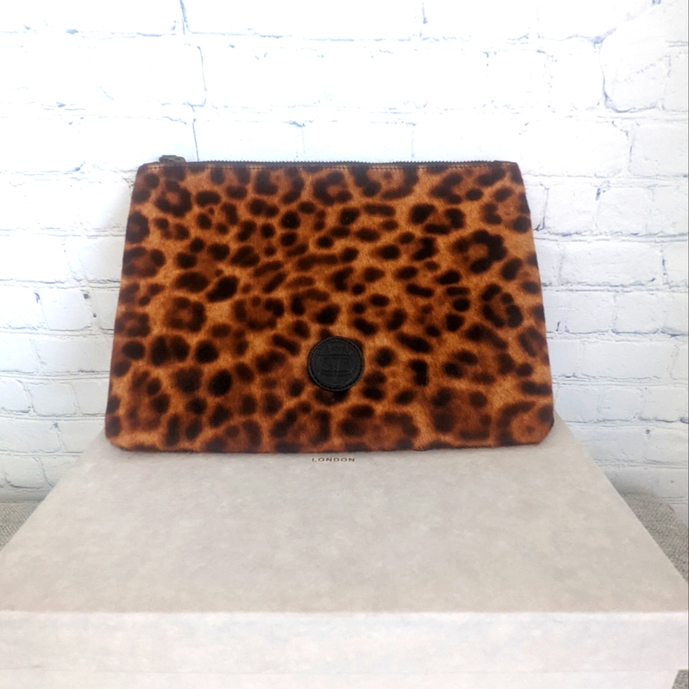 Calf hair leopard print clutch Made in Spain